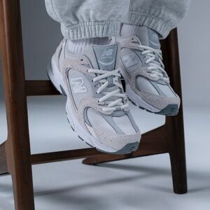 New Balance Light Gray Running Shoes - RARE